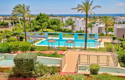 Apartment - Ground Floor Apartment - Resale - Estepona - Selwo