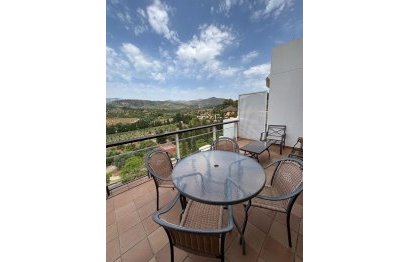 Apartment - Middle Floor Apartment - Resale - Benahavís - Benahavís Centro