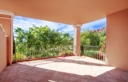 Apartment - Middle Floor Apartment - Resale - Benahavís - Monte Halcones