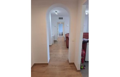 Apartment - Middle Floor Apartment - Resale - Estepona - Atalaya