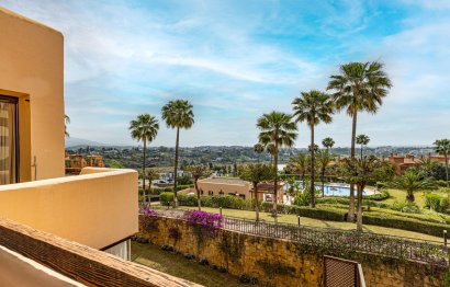 Apartment - Middle Floor Apartment - Resale - Estepona - Atalaya