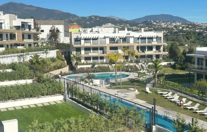 Apartment - Middle Floor Apartment - Resale - Estepona - Atalaya