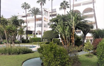 Apartment - Middle Floor Apartment - Resale - Estepona -
                Atalaya