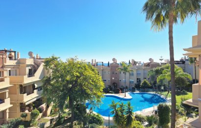 Apartment - Middle Floor Apartment - Resale - Estepona - Bel Air