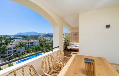 Apartment - Middle Floor Apartment - Resale - Estepona - Estepona Centro