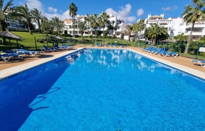 Apartment - Middle Floor Apartment - Resale - Estepona - Estepona Centro