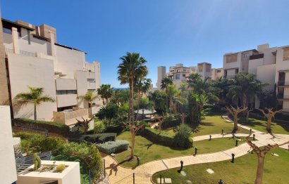 Apartment - Middle Floor Apartment - Resale - Estepona - Estepona Centro