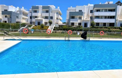 Apartment - Middle Floor Apartment - Resale - Estepona - Estepona Centro