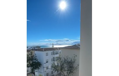 Apartment - Middle Floor Apartment - Resale - Estepona - Estepona Centro