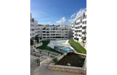 Apartment - Middle Floor Apartment - Resale - Estepona - Estepona Centro