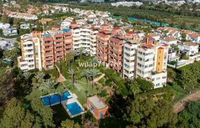 Apartment - Middle Floor Apartment - Resale - Estepona - Estepona Centro