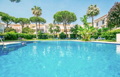 Apartment - Middle Floor Apartment - Resale - Estepona - Estepona