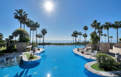 Apartment - Middle Floor Apartment - Resale - Estepona - New Golden Mile