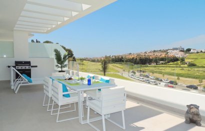 Apartment - Middle Floor Apartment - Resale -
            Estepona - RSF-41299