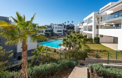 Apartment - Middle Floor Apartment - Resale - Estepona - Selwo