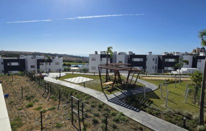 Apartment - Middle Floor Apartment - Resale - Estepona - Valle Romano