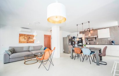 Apartment - Middle Floor Apartment - Resale - Marbella - Elviria