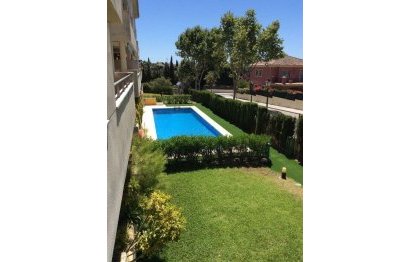 Apartment - Middle Floor Apartment - Resale - Marbella - Elviria