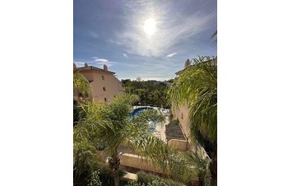 Apartment - Middle Floor Apartment - Resale - Marbella - Marbella