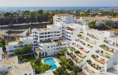 Apartment - Middle Floor Apartment - Resale - Marbella - Nueva Andalucia