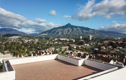 Apartment - Middle Floor Apartment - Resale - Marbella - Nueva Andalucia