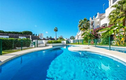 Apartment - Middle Floor Apartment - Resale - Marbella - Puerto Banús