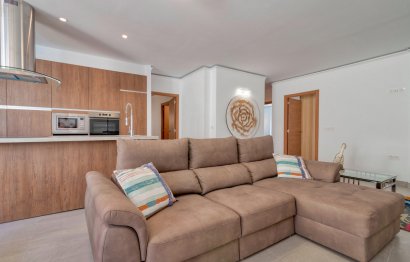 Apartment - Middle Floor Apartment - Resale - Marbella - Puerto Banús