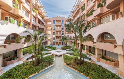 Apartment - Middle Floor Apartment - Resale -
            Marbella - RSF-21710