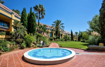 Apartment - Middle Floor Apartment - Resale -
            Marbella - RSF-69434