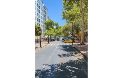 Apartment - Middle Floor Apartment - Resale -
            Marbella - RSF-74151