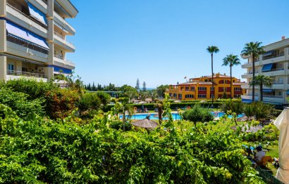 Apartment - Middle Floor Apartment - Resale -
            Marbella - RSF-83478
