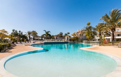 Apartment - Middle Floor Apartment - Resale -
            Marbella - RSF-87515