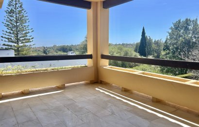 Apartment - Middle Floor Apartment - Resale - Sotogrande -
                Sotogrande