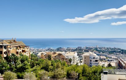 Apartment - Penthouse - Resale - Benalmádena - Benalmadena Centro