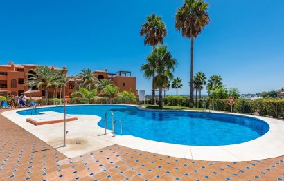 Apartment - Penthouse - Resale - Estepona - Atalaya