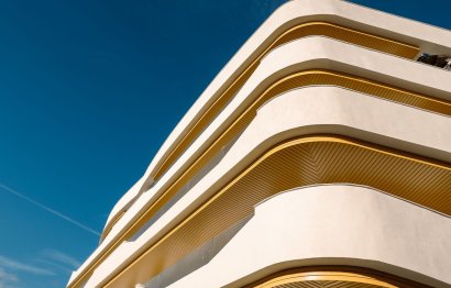 Apartment - Penthouse - Resale - Estepona - Estepona Centro