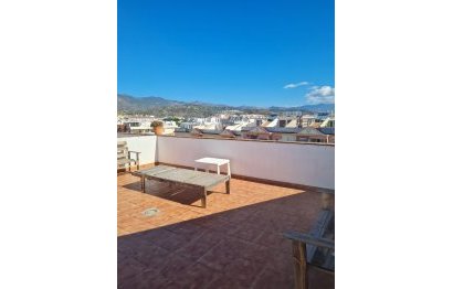 Apartment - Penthouse - Resale - Estepona - Estepona Centro