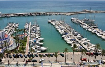 Apartment - Penthouse - Resale - Estepona - Estepona Centro