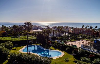 Apartment - Penthouse - Resale - Estepona - Estepona Centro