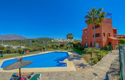 Apartment - Penthouse - Resale - Estepona - Estepona Centro