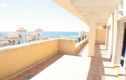 Apartment - Penthouse - Resale - Estepona - Estepona Centro