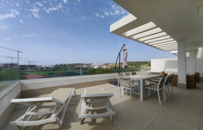 Apartment - Penthouse - Resale - Estepona - Estepona Centro