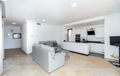 Apartment - Penthouse - Resale - Estepona - New Golden Mile