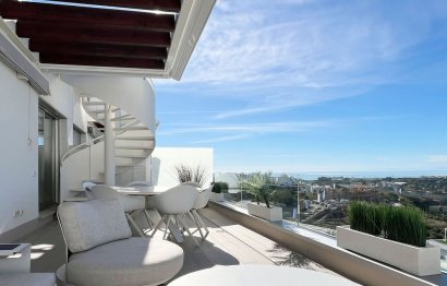 Apartment - Penthouse - Resale - Estepona - New Golden Mile