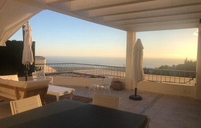Apartment - Penthouse - Resale - Marbella - Altos de los Monteros