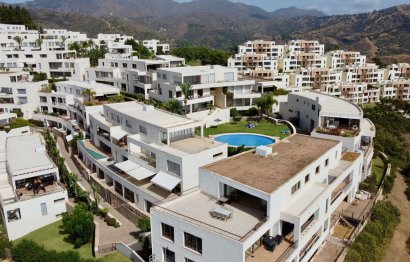 Apartment - Penthouse - Resale - Marbella - Altos de los Monteros