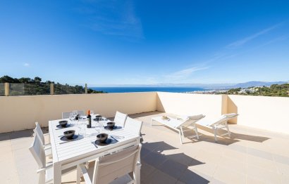 Apartment - Penthouse - Resale - Marbella - Altos de los Monteros