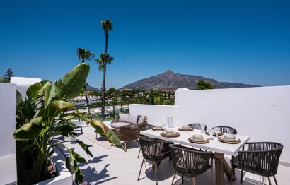 Apartment - Penthouse - Resale - Marbella - Nueva Andalucia