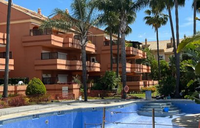 Apartment - Penthouse - Resale -
            Marbella - RSF-25397