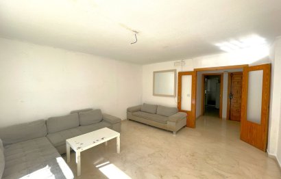 Apartment - Resale - Estepona -
                Estepona